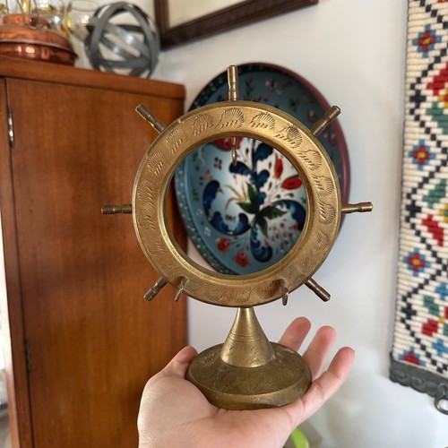 Vtg brass captains - vtg,