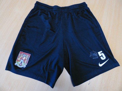 Northampton town leon - |,