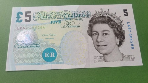 Five pounds banknote paper - pounds, in
