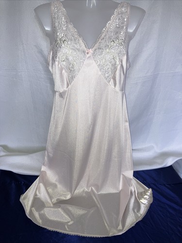 Vtg michael silky satin - m&s,