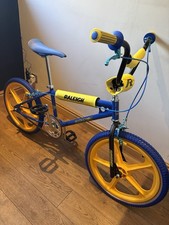 BRAND NEW Raleigh Tuff Burner