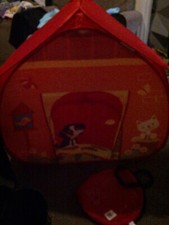 Pop It Up Children’s Farm Play Tent With Bag