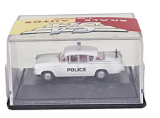 Hornby Skale Autos Vauxhall Cresta Police Car Model R7024 White Color 1:76 Scale