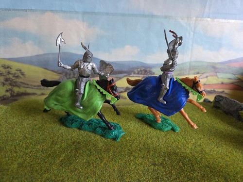 Timpo silver mounted knights - timpo,