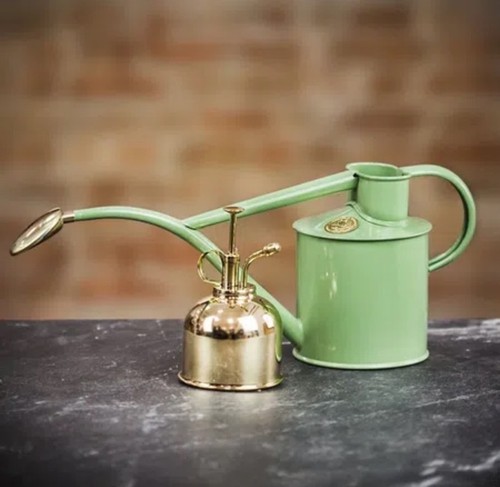 Haws metal watering can set - can, 1