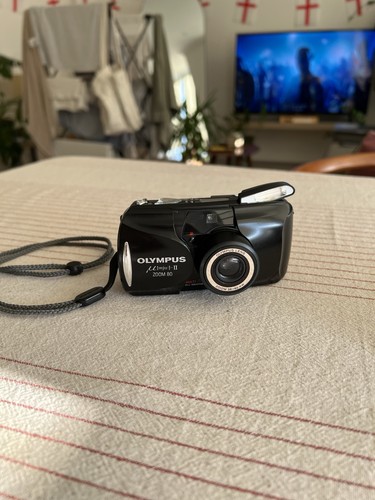 Near mint olympus mju 80 - olympus,