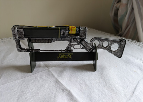 Loot crate exclusive - loot, fallout
