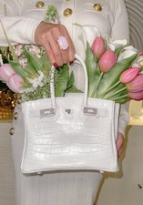 Flover Vase In The Shape On