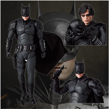 MAFEX No.188 The Batman Robert