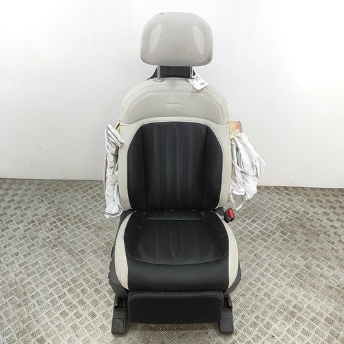 Kia ev9 seat front - mv, right