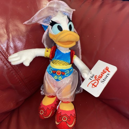 Disney daisy duck - duck, beanie