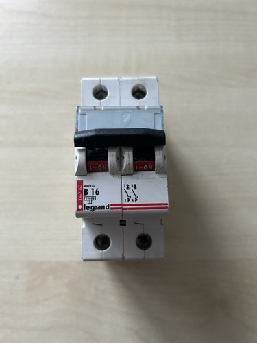 Legrand amp type - type, c