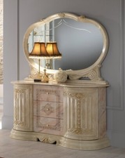 Betty Italian High Gloss Onyx