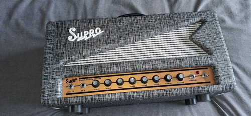 Supro black magick reverb - black,