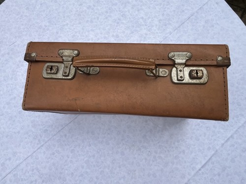 Vintage small brown leather - small,
