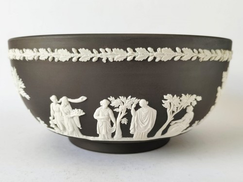 Wedgwood jasper black bowl - jasper,