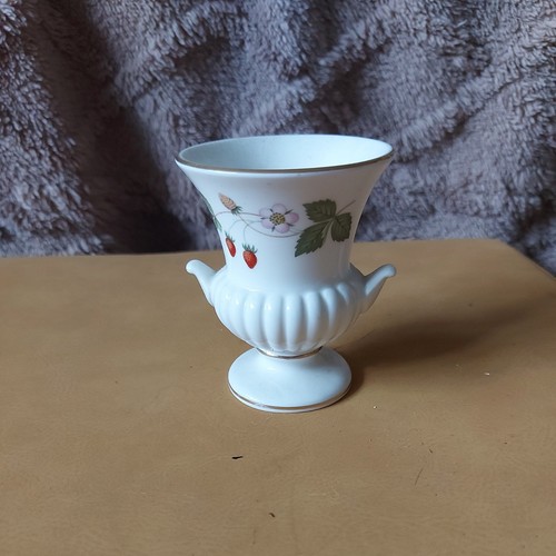 Wedgewood small mantle - wedgewood,