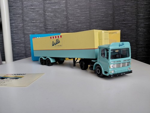 Corgi aec walls ice cream - ice,