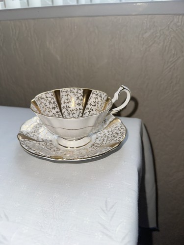Queen anne gold - anne, lace