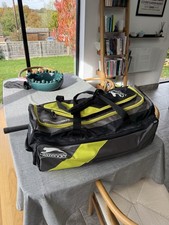 Full Junior Cricket Bag: All Protective Gear, Amazing Bat, Practise Items, Etc..