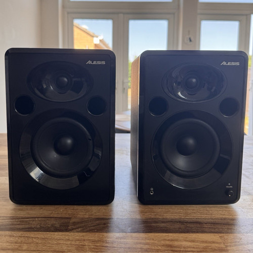 Alesis elevate mkii - alesis,