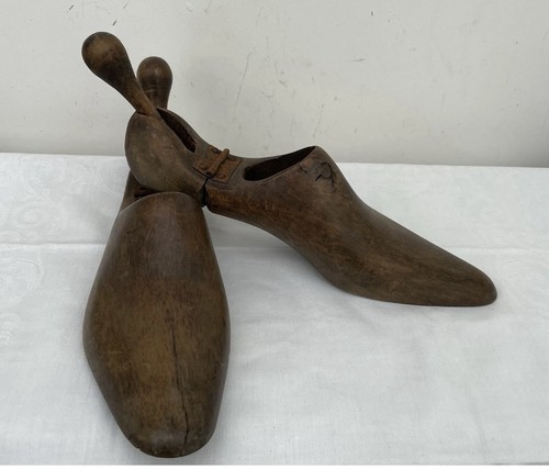 Vintage pair cobbler s - of, cobbler's