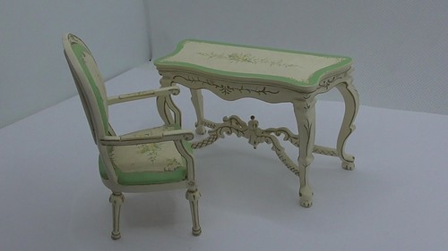 Dolls house 12th scale quality - dolls,