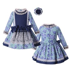 Romany Girls Flower Winter