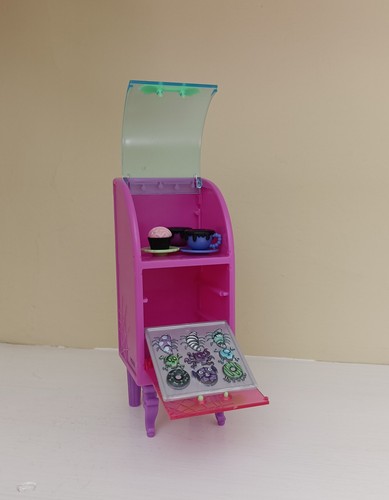 Monster high doll coffin - doll, bean