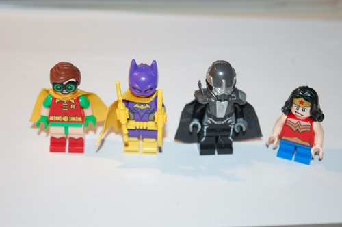 Four lego mini - four,