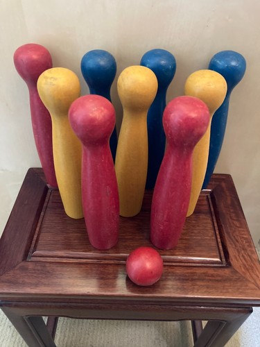 Vintage wooden skittles - x,