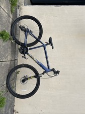 Apollo Evade Blue HardTail Mountain Bike - Very Good Condition