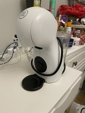 NESCAFÉ DOLCE GUSTO De'Longhi Piccolo XS Pod Capsule Coffee Machine White New