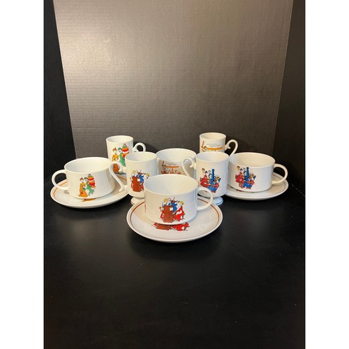 Vintage pedestal coffee mugs - vintage,