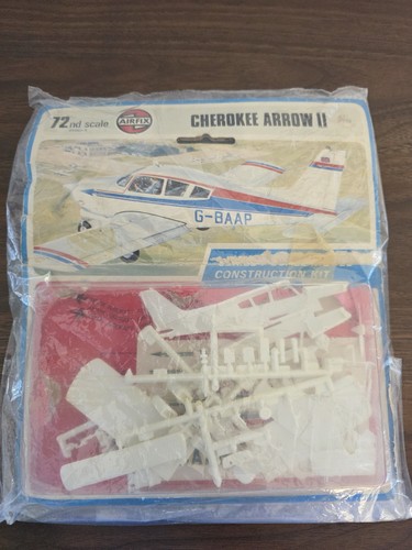 Airfix piper cherokee arrow - airfix,