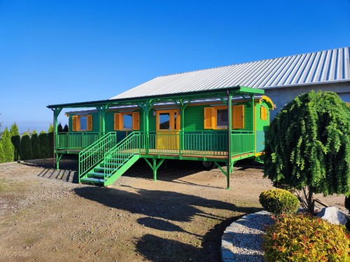 Tiny house wheels - tiny,