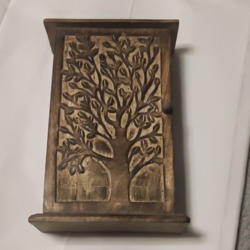 Wood wall mounted key - key, with