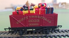 Hornby R60082 7-plank wagon