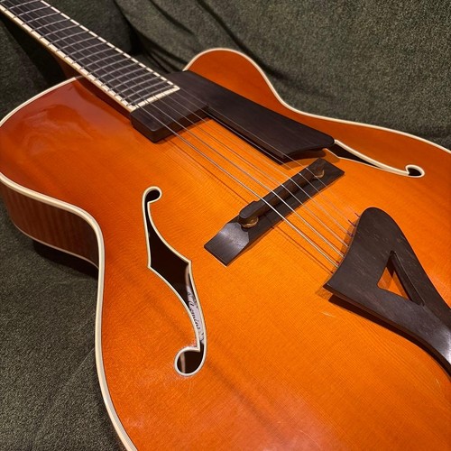 Comins classic arch top - comins,