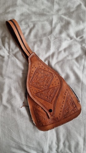 Moroccan leather bag - , hand