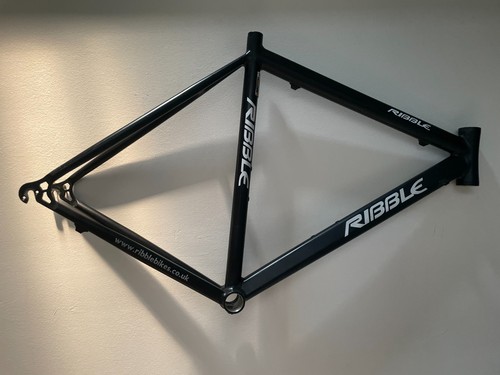 Black ribble aluminium - black,