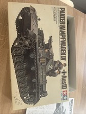 Tamiya 1/35 Military