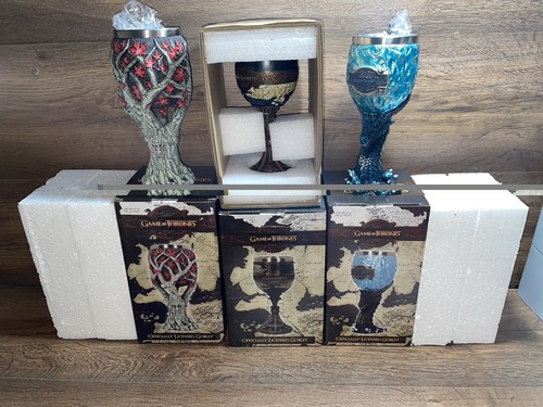 Three collectible game - three,