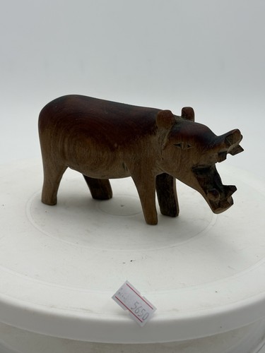 Hand carved two tone - hand,