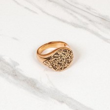 Dainty Ivy Flower Signet Ring