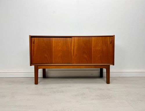 Mid century teak sideboard - mid,