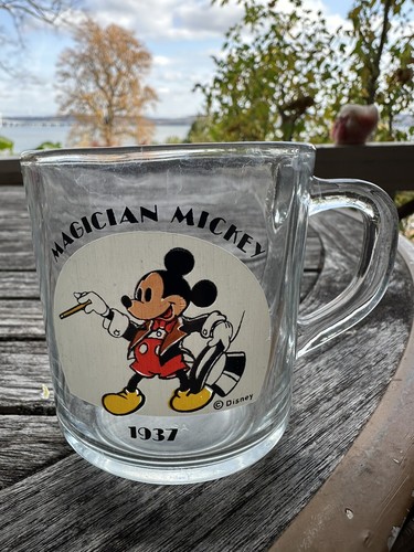 Vintage disney magician mickey - vintage,