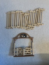 Fence bundle compatible with Schleich 