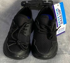 Boys lace shoes - up,