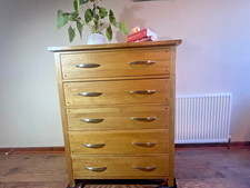 Solid Oak Chest of Drawers 5